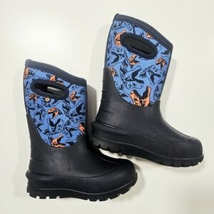 Bogs Kids Neo Classic Winter Boots Black and Blue Dino Size 11